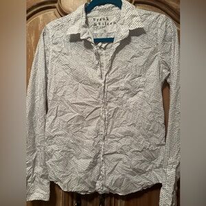 Barry crinkled button down